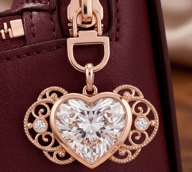 Hearty Purse Charm